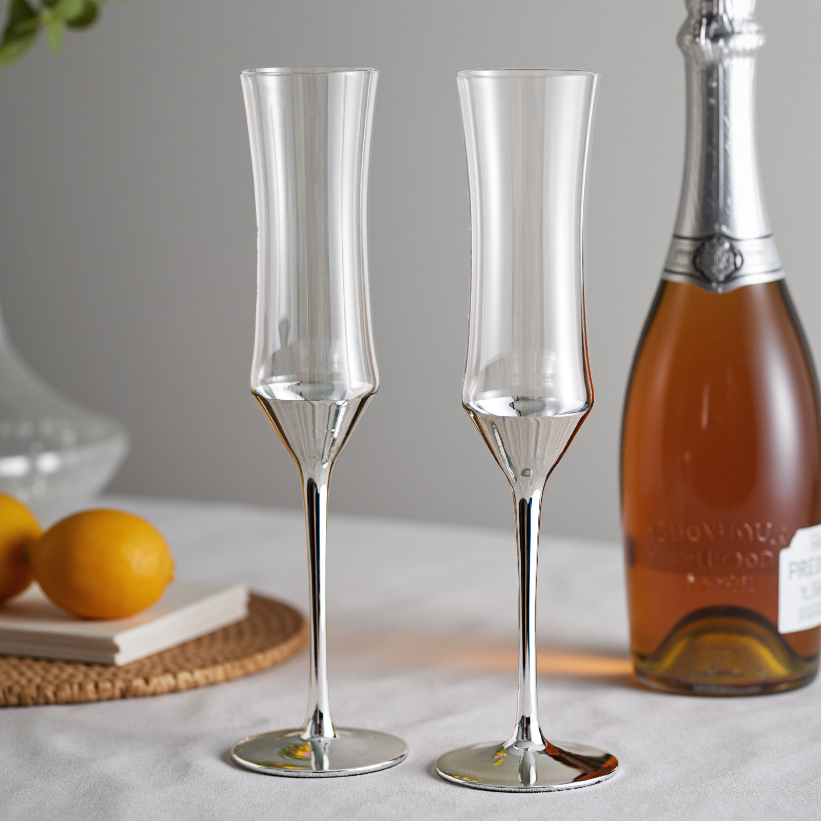 Wine Beer Foot - Bicchiere da champagne di lusso leggero,