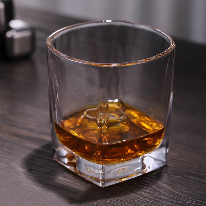 235ml 4 pezzi Set Birra Brandy - Wine In Beer Glass recensione e prezzo