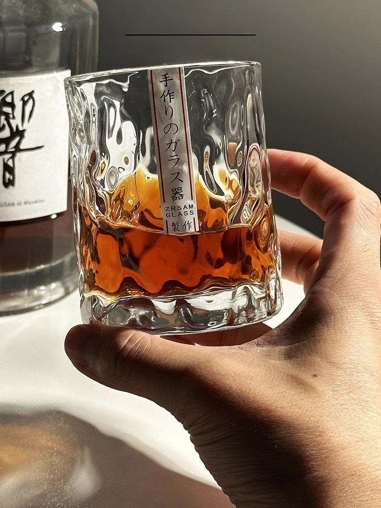 Bicchiere in Vetro Vietnamita  - Wine In Beer Glass recensione e prezzo