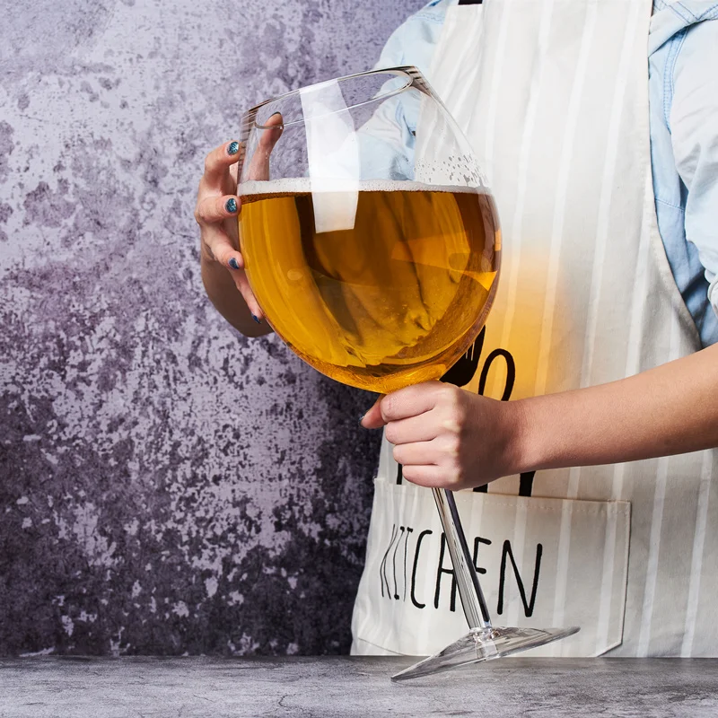 Set di bicchieri giganti da 30 - Wine In Beer Glass recensione e prezzo
