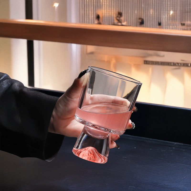 Tazza in vetro di montagna ros - Wine Beer Foot recensione e prezzo